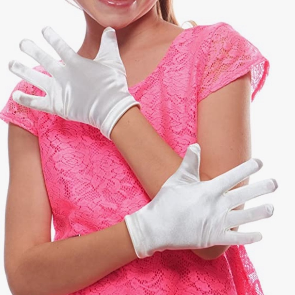 Girls wrist length gloves